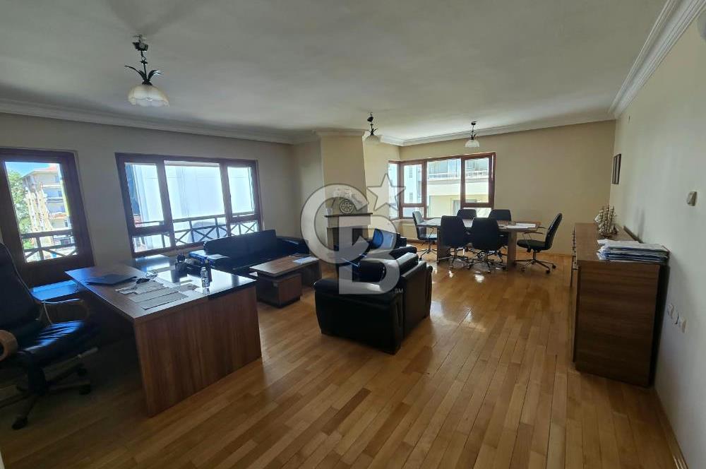 TURAN GÜNEŞ'E BİR BİNA ASANSÖRLÜ K.GARAJLI SATILIK 3+1DAİRE