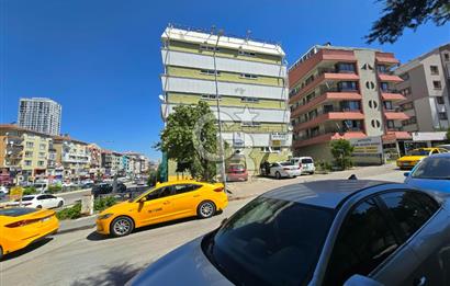 TURAN GÜNEŞ'E BİR BİNA ASANSÖRLÜ K.GARAJLI SATILIK 3+1DAİRE