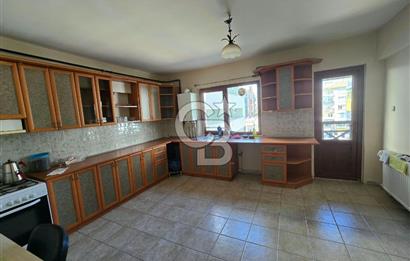 TURAN GÜNEŞ'E BİR BİNA ASANSÖRLÜ K.GARAJLI SATILIK 3+1DAİRE