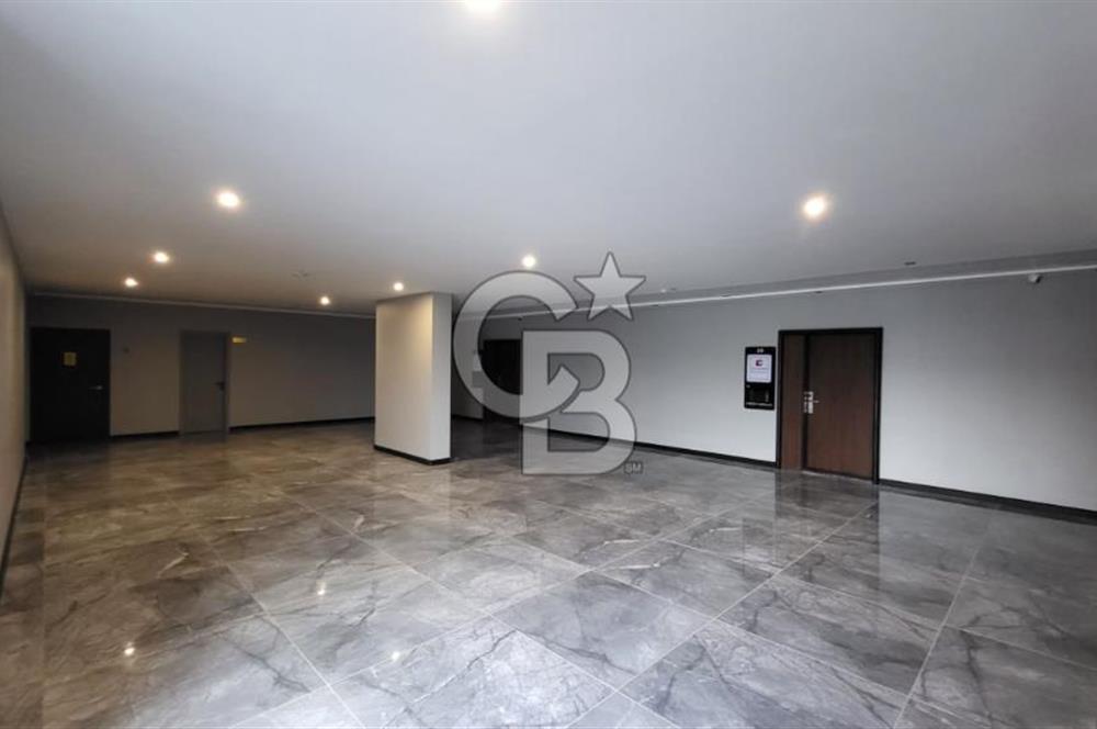 CB Envoy'dan Meditorium Sağlık Plazasında Doğa Manzaralı Ofis