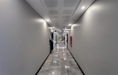 CB Envoy'dan Meditorium Sağlık Plazasında Doğa Manzaralı Ofis