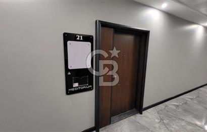 CB Envoy'dan Meditorium Sağlık Plazasında Doğa Manzaralı Ofis