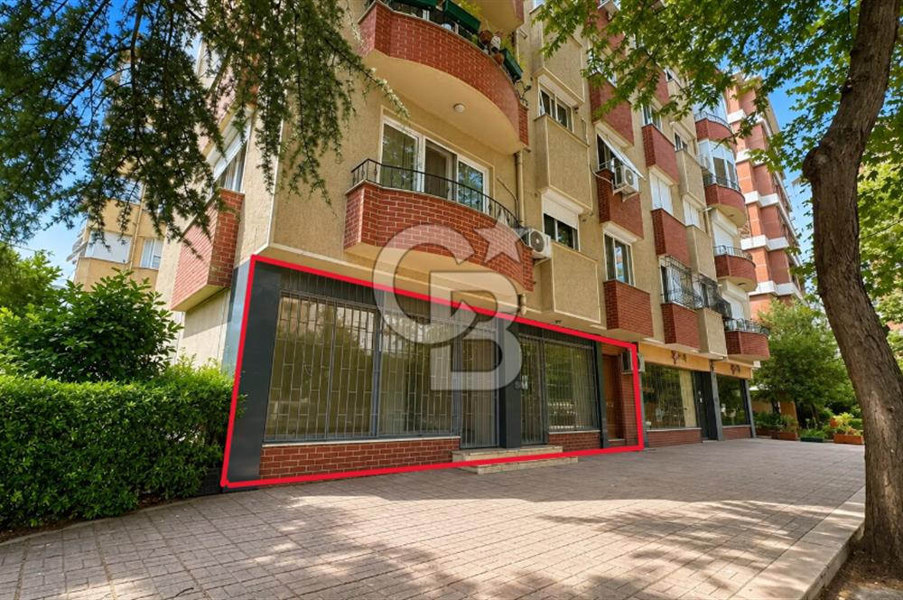 KIZILTOPRAK KOLEJ SOKAK'TA KÖŞE KONUMLU NET 165 M2 DEPOLU DÜKKAN