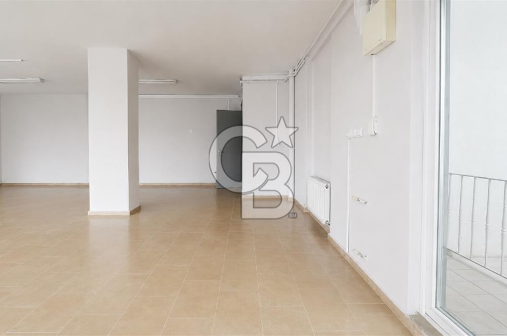 KIZILTOPRAK KOLEJ SOKAK'TA KÖŞE KONUMLU NET 165 M2 DEPOLU DÜKKAN
