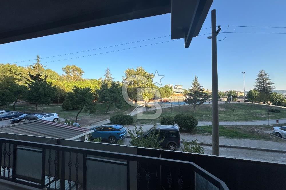 Buca Yaylacık'ta Satılık Park Manzaralı 3+1 Daire