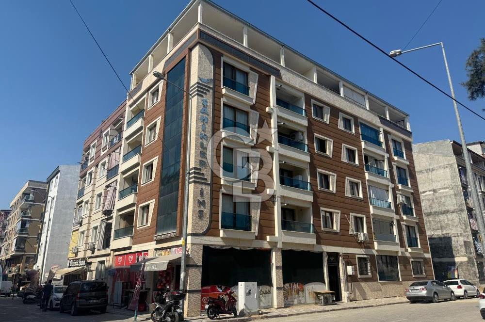 Yunusemre Muradiye Mah. Köşe Konumda 5+2 Satılık Dubleks Daire
