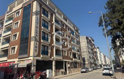 Yunusemre Muradiye Mah. Köşe Konumda 5+2 Satılık Dubleks Daire
