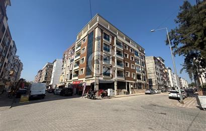 Yunusemre Muradiye Mah. Köşe Konumda 5+2 Satılık Dubleks Daire