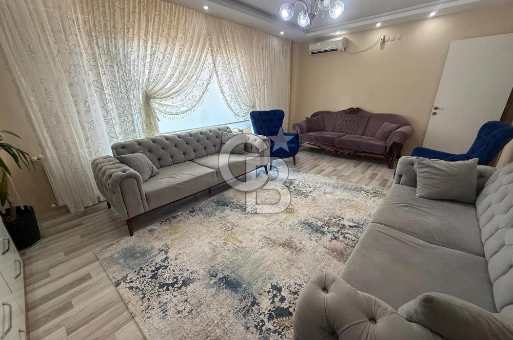 Yunusemre Muradiye Mah. Köşe Konumda 5+2 Satılık Dubleks Daire