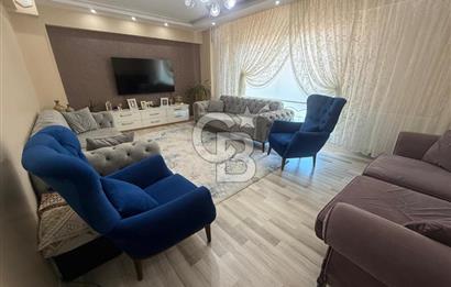 Yunusemre Muradiye Mah. Köşe Konumda 5+2 Satılık Dubleks Daire