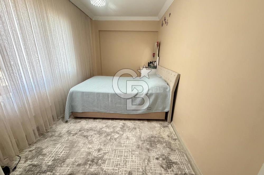 Yunusemre Muradiye Mah. Köşe Konumda 5+2 Satılık Dubleks Daire