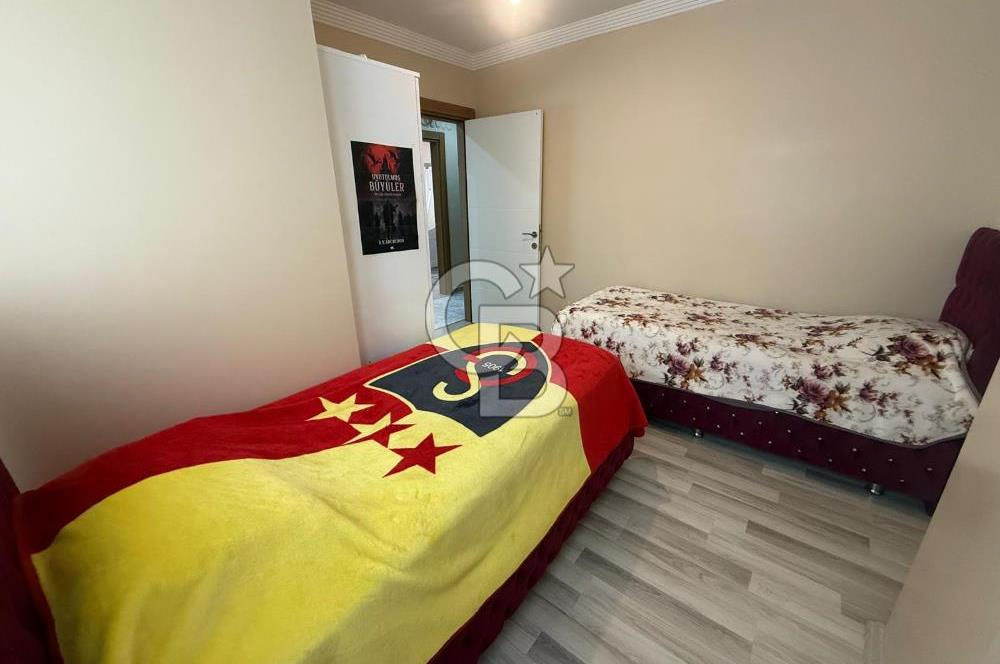 Yunusemre Muradiye Mah. Köşe Konumda 5+2 Satılık Dubleks Daire