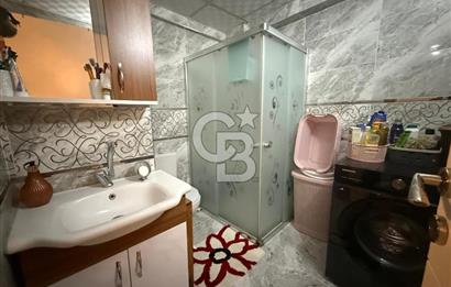 Yunusemre Muradiye Mah. Köşe Konumda 5+2 Satılık Dubleks Daire