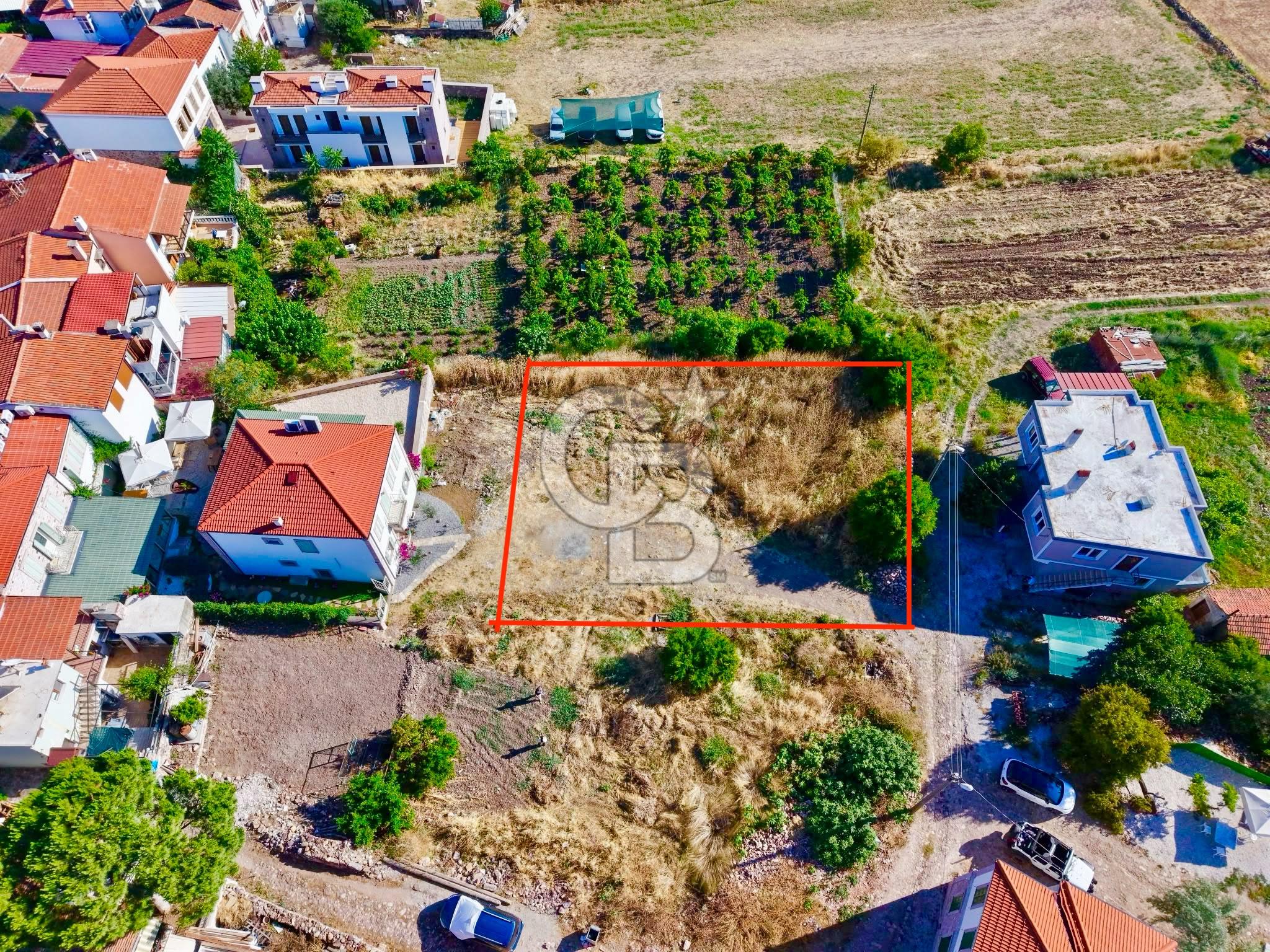 Cunda adasında İmarlı Arsa