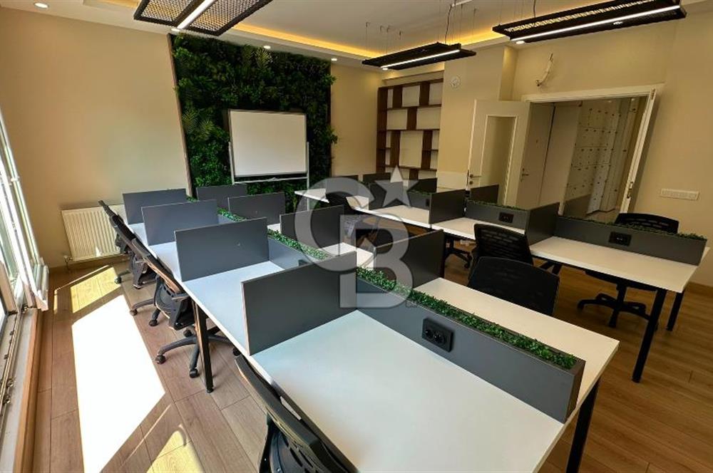 FENERYOLU , BAĞDAT CADDESİ ÜZERİ FULL EŞYALI LÜKS OFİS 175 M2