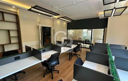 FENERYOLU , BAĞDAT CADDESİ ÜZERİ FULL EŞYALI LÜKS OFİS 175 M2
