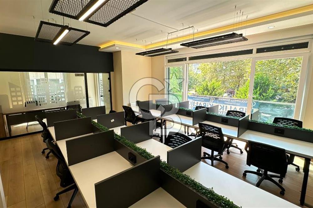 FENERYOLU , BAĞDAT CADDESİ ÜZERİ FULL EŞYALI LÜKS OFİS 175 M2