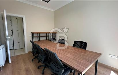 FENERYOLU , BAĞDAT CADDESİ ÜZERİ FULL EŞYALI LÜKS OFİS 175 M2