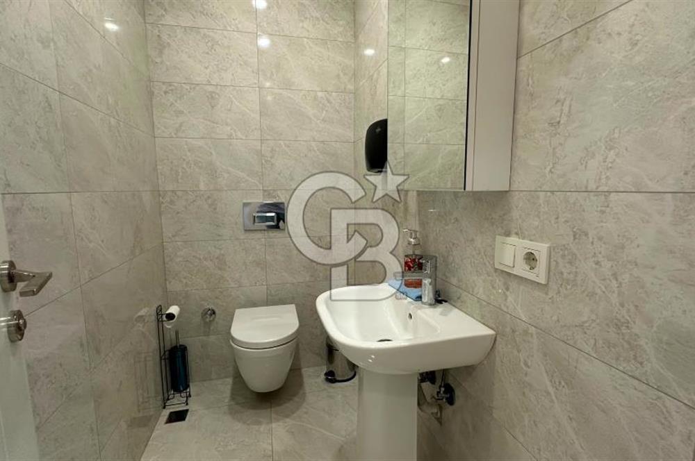FENERYOLU , BAĞDAT CADDESİ ÜZERİ FULL EŞYALI LÜKS OFİS 175 M2
