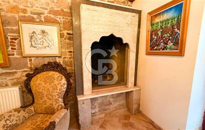 Ayvalık Merkezde Kiralık Avlulu Tarihi Rum Evi