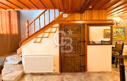 Ayvalık Merkezde Kiralık Avlulu Tarihi Rum Evi