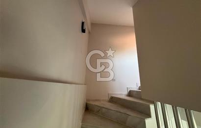 Çankaya İncesu Caddesi'nde Merkezi Konumda Sıfır 1,5+1 Çatı Dubleks