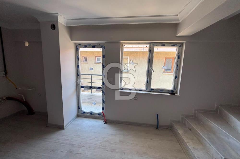 Çankaya İncesu Caddesi'nde Merkezi Konumda Sıfır 1,5+1 Çatı Dubleks
