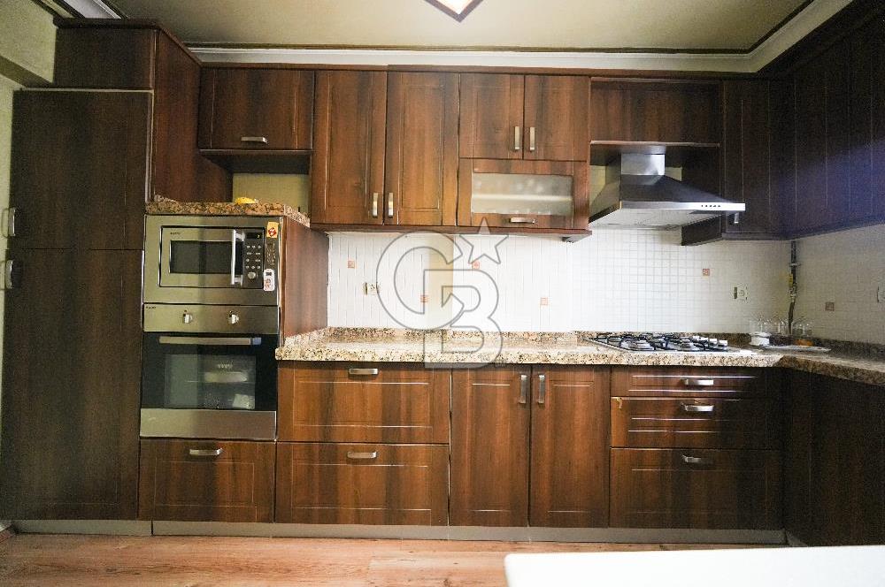 ÜSKÜDAR KISIKLI MAHALLESİ NDE SATILIK 4 + 2 DUBLEKS DAİRE
