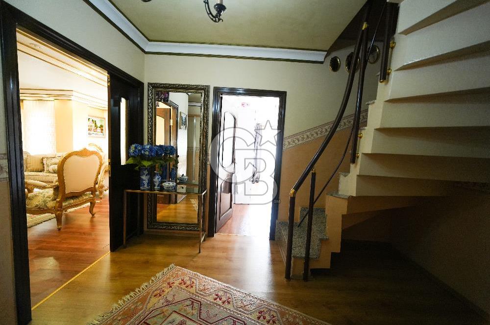 ÜSKÜDAR KISIKLI MAHALLESİ NDE SATILIK 4 + 2 DUBLEKS DAİRE