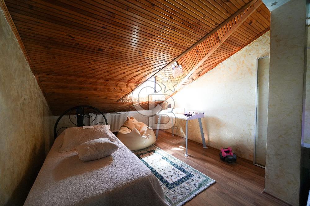 ÜSKÜDAR KISIKLI MAHALLESİ NDE SATILIK 4 + 2 DUBLEKS DAİRE