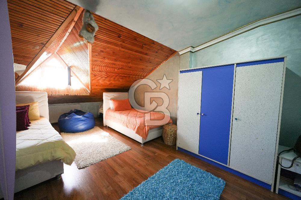 ÜSKÜDAR KISIKLI MAHALLESİ NDE SATILIK 4 + 2 DUBLEKS DAİRE