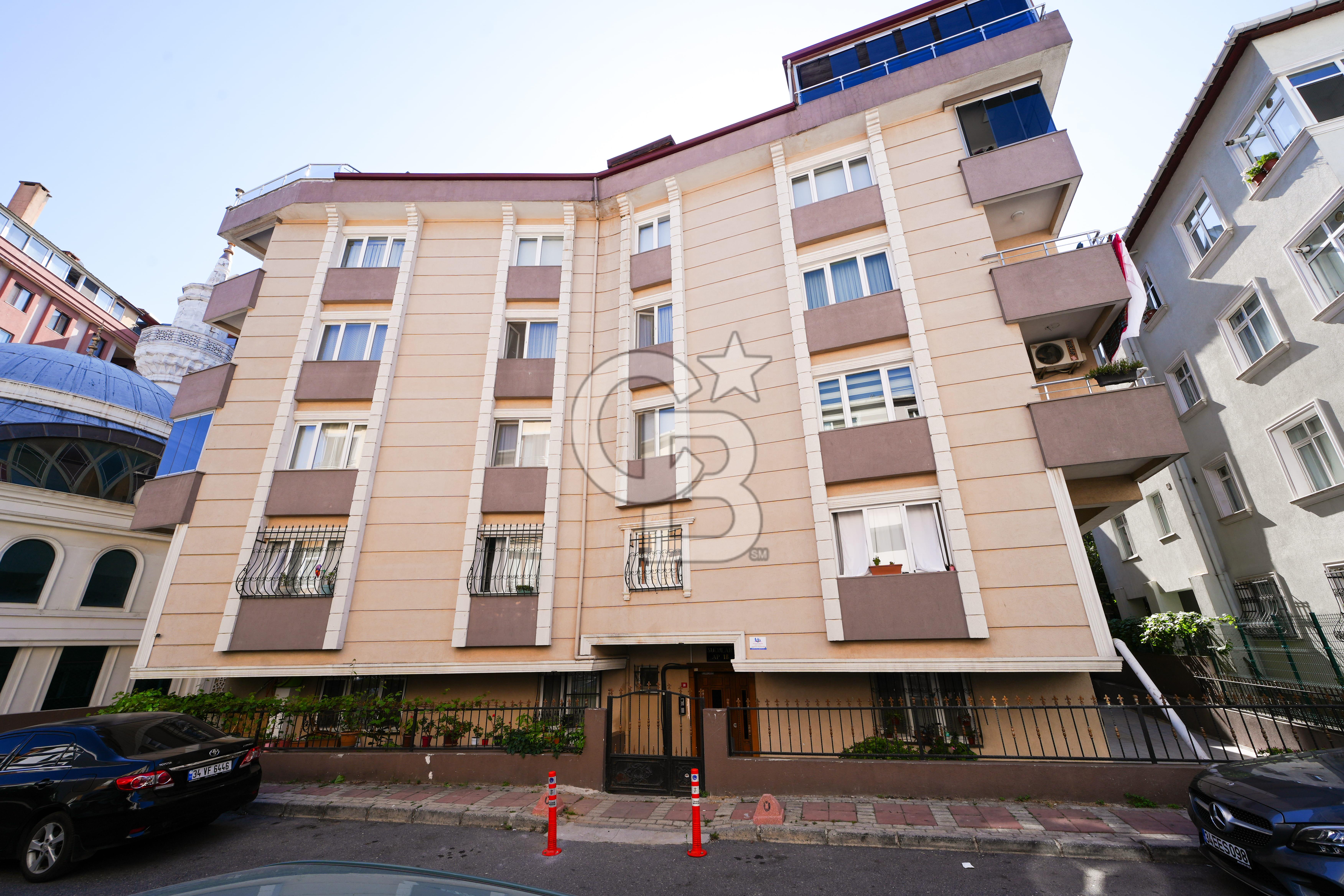 ÜSKÜDAR KISIKLI MAHALLESİ NDE SATILIK 4 + 2 DUBLEKS DAİRE