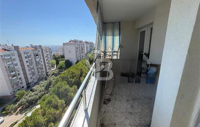 İzmir Çiğli'de Deniz Manzaralı Satılık 3+1 Daire