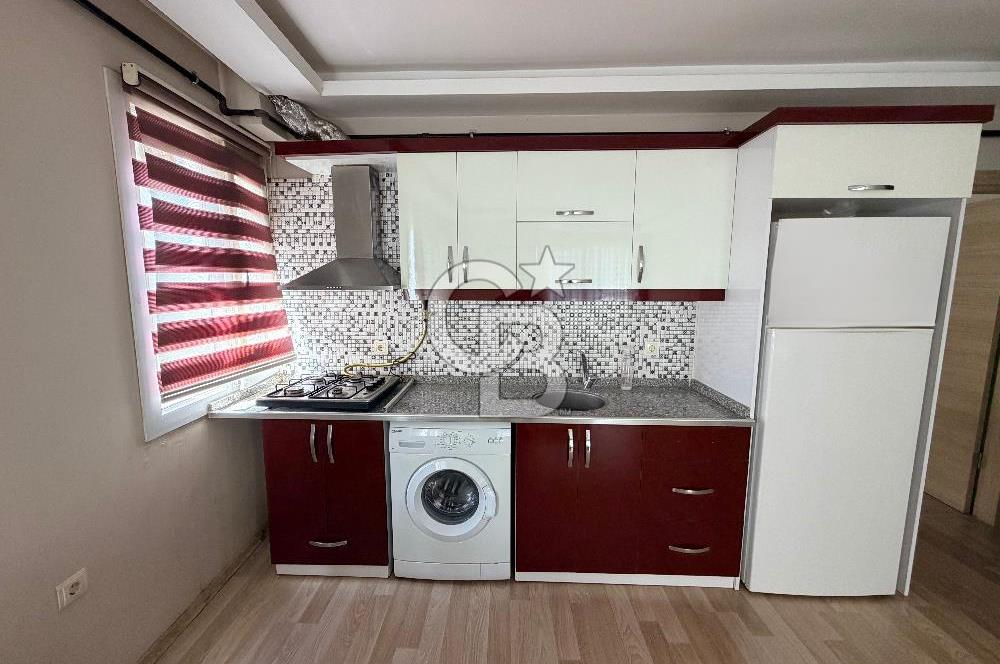 BUCA KIZ YURDU KARŞISI DOĞALGAZLI EŞYALI KİRALIK 1+1 DAİRE