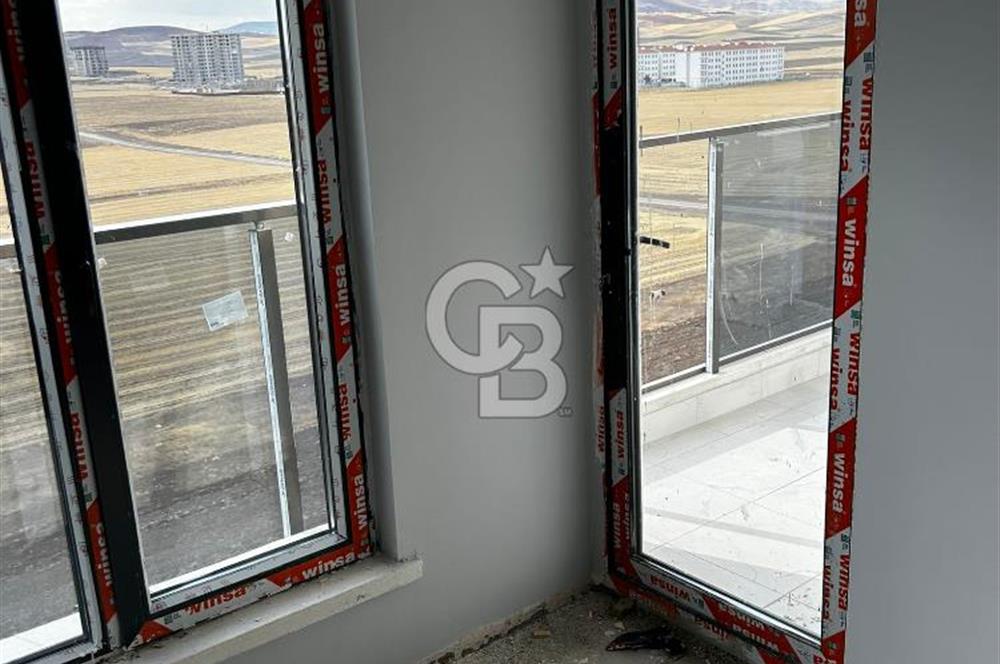 Ankara Çubuk Esenboğa'da Satılık 1+1 Site İçi Daire