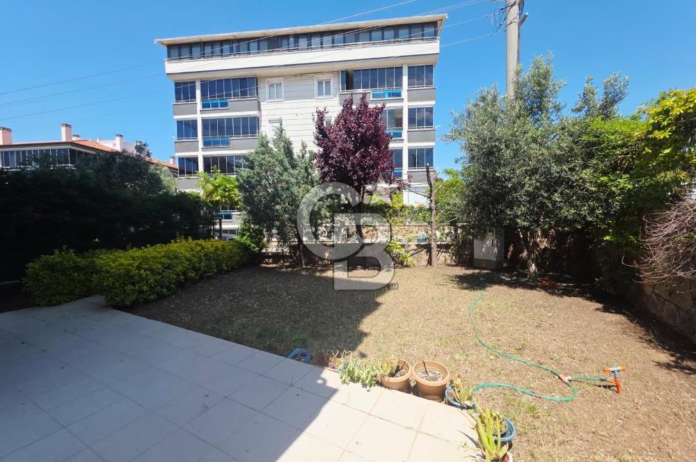 Ayvalık Sarımsaklıda Müstakil Girişli Geniş Bahçeli 2+1 Daire