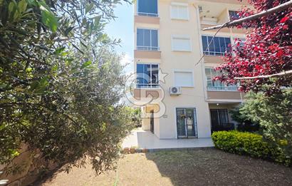 Ayvalık Sarımsaklıda Müstakil Girişli Geniş Bahçeli 2+1 Daire