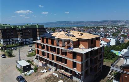 CB ENVOY'dan Yeşilyurt'da Asansörlü Deniz Manzaralı 3+1 Daire