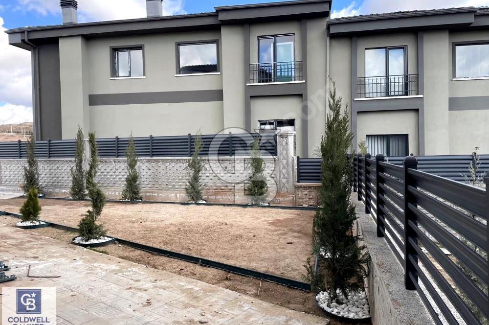 Aksaray Zafer Mahallesinde Satılık 5+1 Lüks Villa