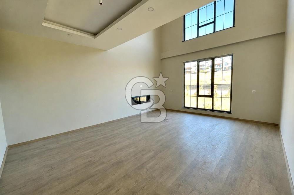 Aksaray Zafer Mahallesinde Satılık 5+1 Lüks Villa