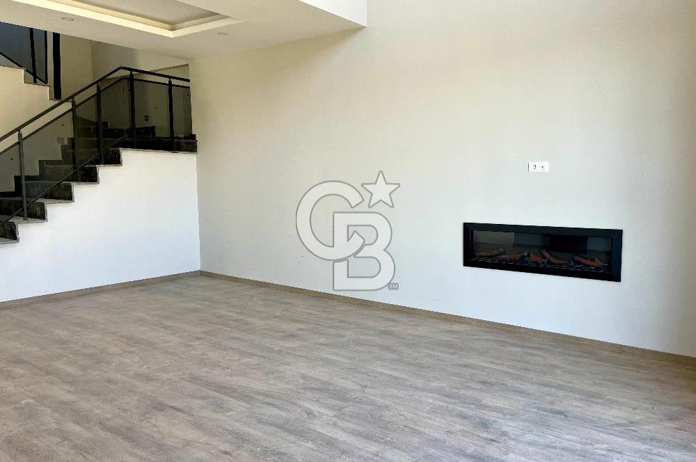 Aksaray Zafer Mahallesinde Satılık 5+1 Lüks Villa