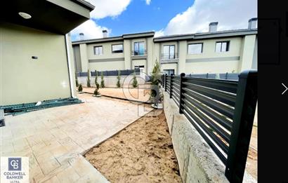 Aksaray Zafer Mahallesinde Satılık 5+1 Lüks Villa