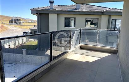 Aksaray Zafer Mahallesinde Satılık 5+1 Lüks Villa