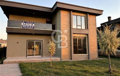 Aksaray Zafer Mahallesinde Satılık 5+1 Lüks Villa