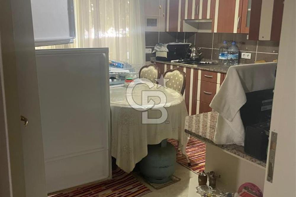 Kuşadası Kirazlı Köyü'nde 500 m² Arsalı, 6+2 Lüks Müstakil Ev