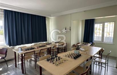 IRMAKKENT SİTESİ ANACADDE ÜZERİ KÖŞE PARSEL KİRALIK BİNA