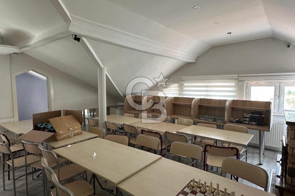 IRMAKKENT SİTESİ ANACADDE ÜZERİ KÖŞE PARSEL KİRALIK BİNA