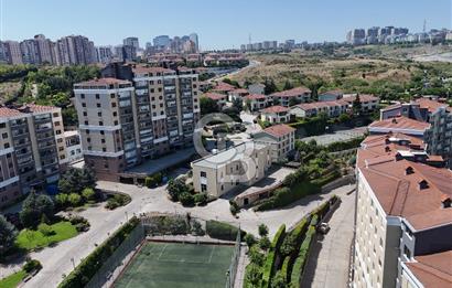 BAHÇEŞEHİR SİTE İÇERİSİNDE 569 M2 KİRALIK TİCARİ ALAN