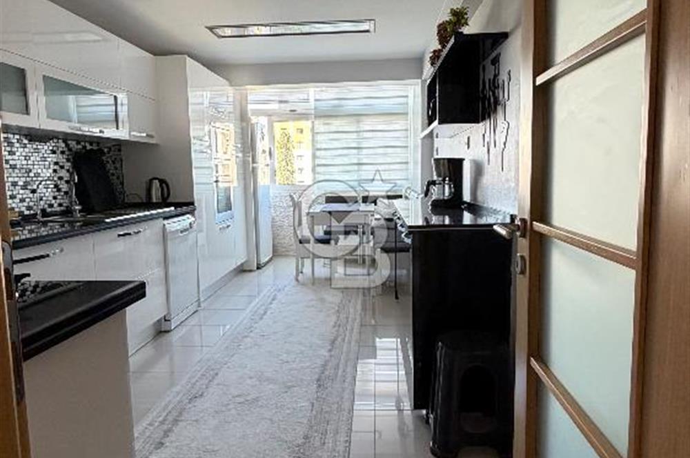 Buca Kızılkanat Sitesi 150m² 3+1 Satılık Arakat Daire
