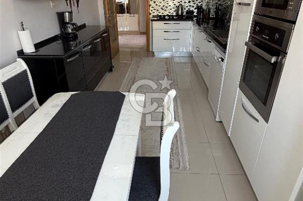 Buca Kızılkanat Sitesi 150m² 3+1 Satılık Arakat Daire